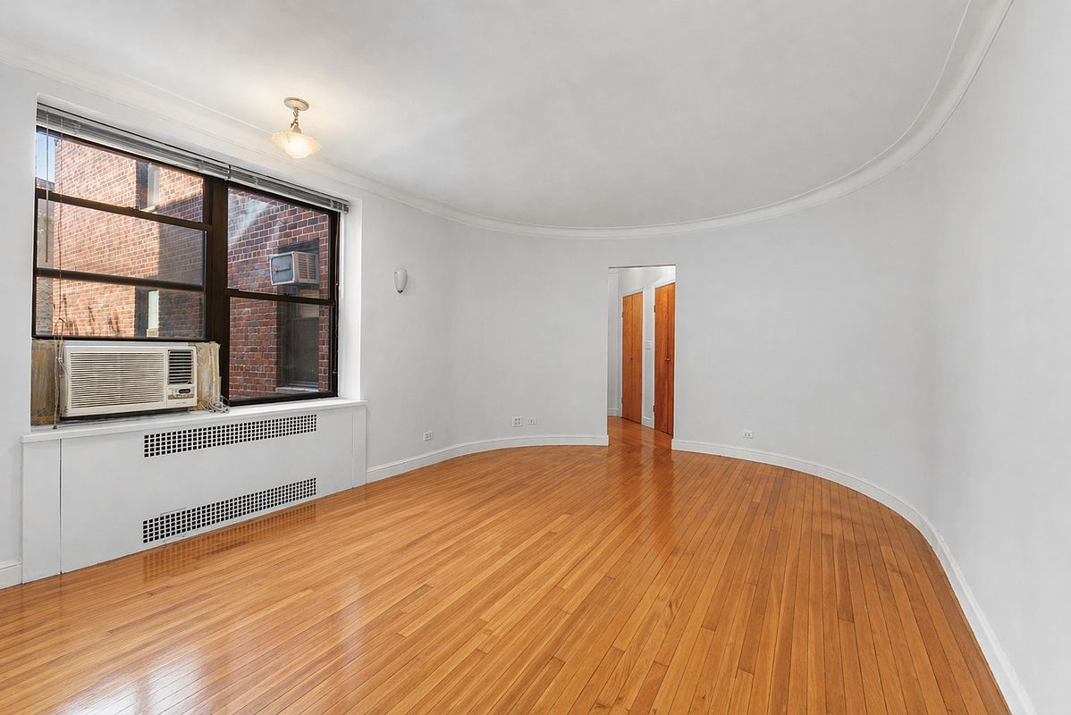 Real estate property located at 290 6th #4E, New York, Greenwich Village, New York City, NY