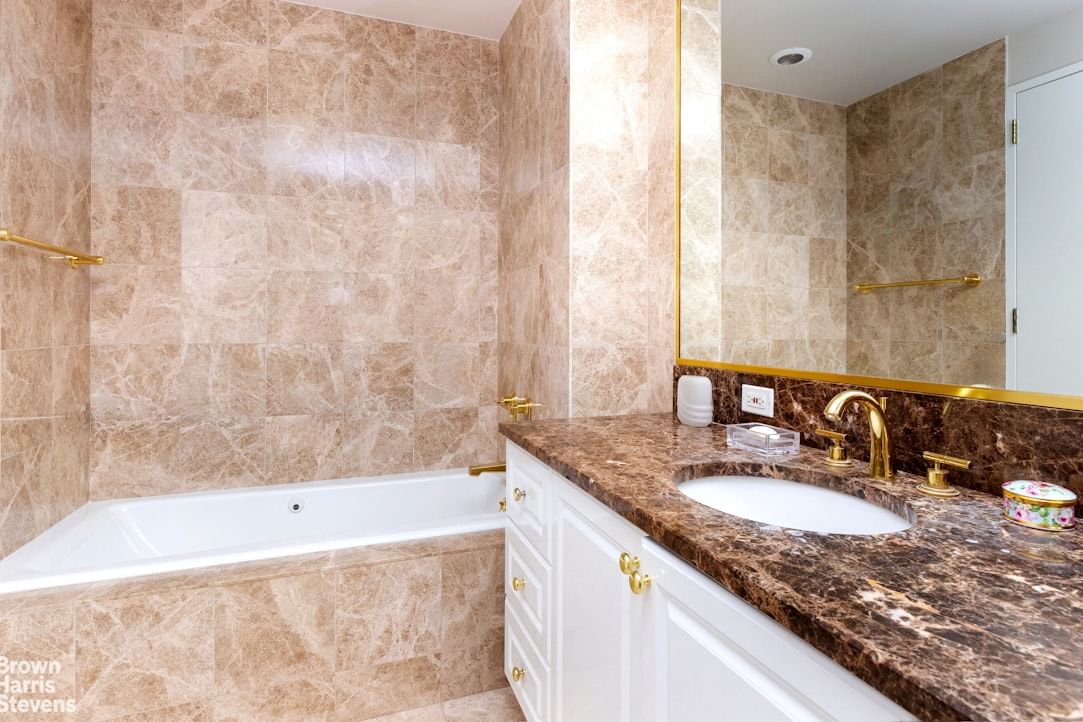 Real estate property located at 220 RIVERSIDE #34C, New York, Lincoln Square, New York City, NY