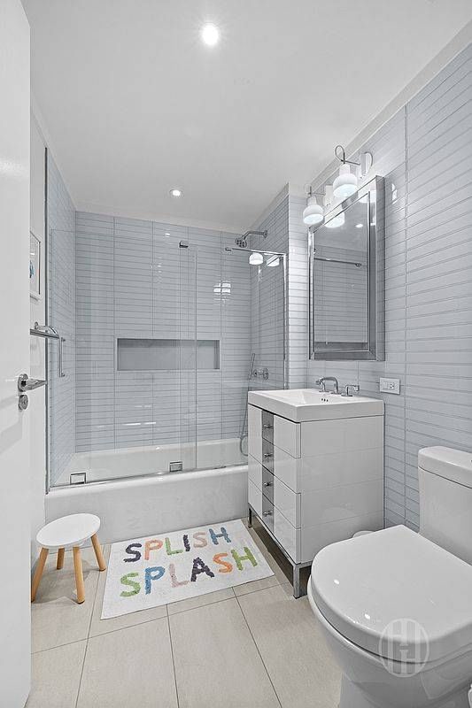 Real estate property located at 212 Warren #5N, New York, Battery Park City, New York City, NY