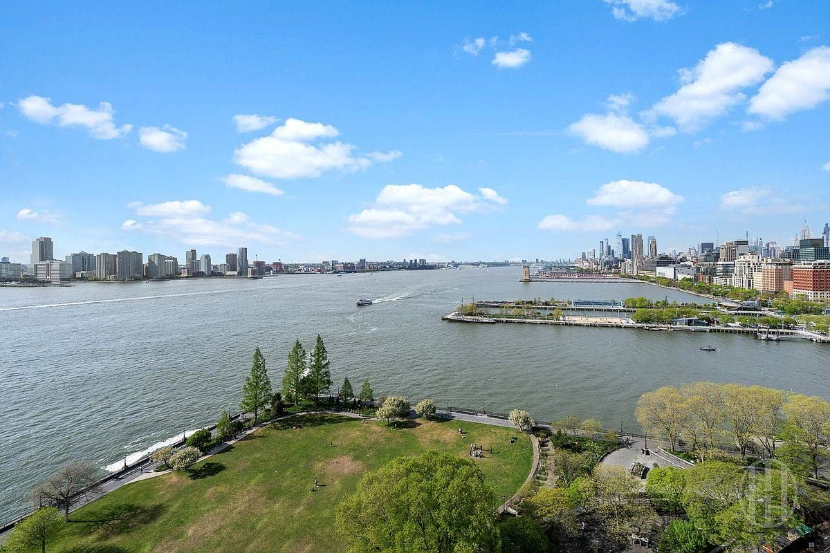 Real estate property located at 212 Warren #5N, New York, Battery Park City, New York City, NY