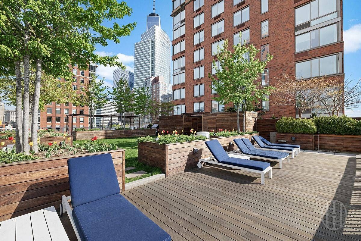 Real estate property located at 212 Warren #5N, New York, Battery Park City, New York City, NY