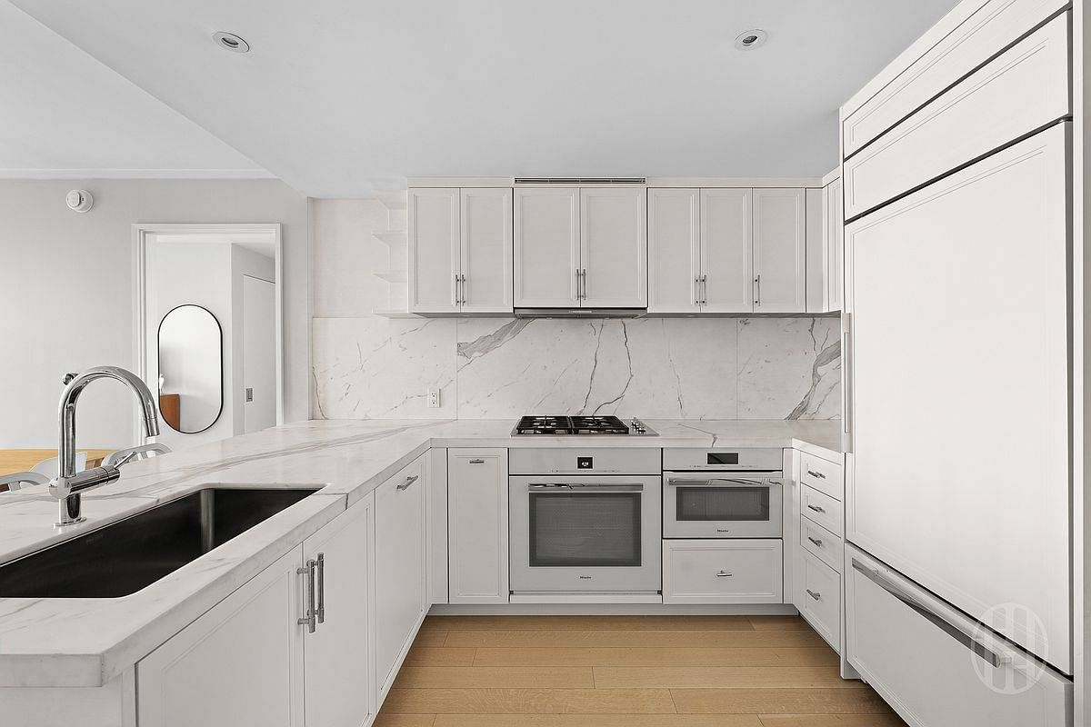 Real estate property located at 212 Warren #5N, New York, Battery Park City, New York City, NY