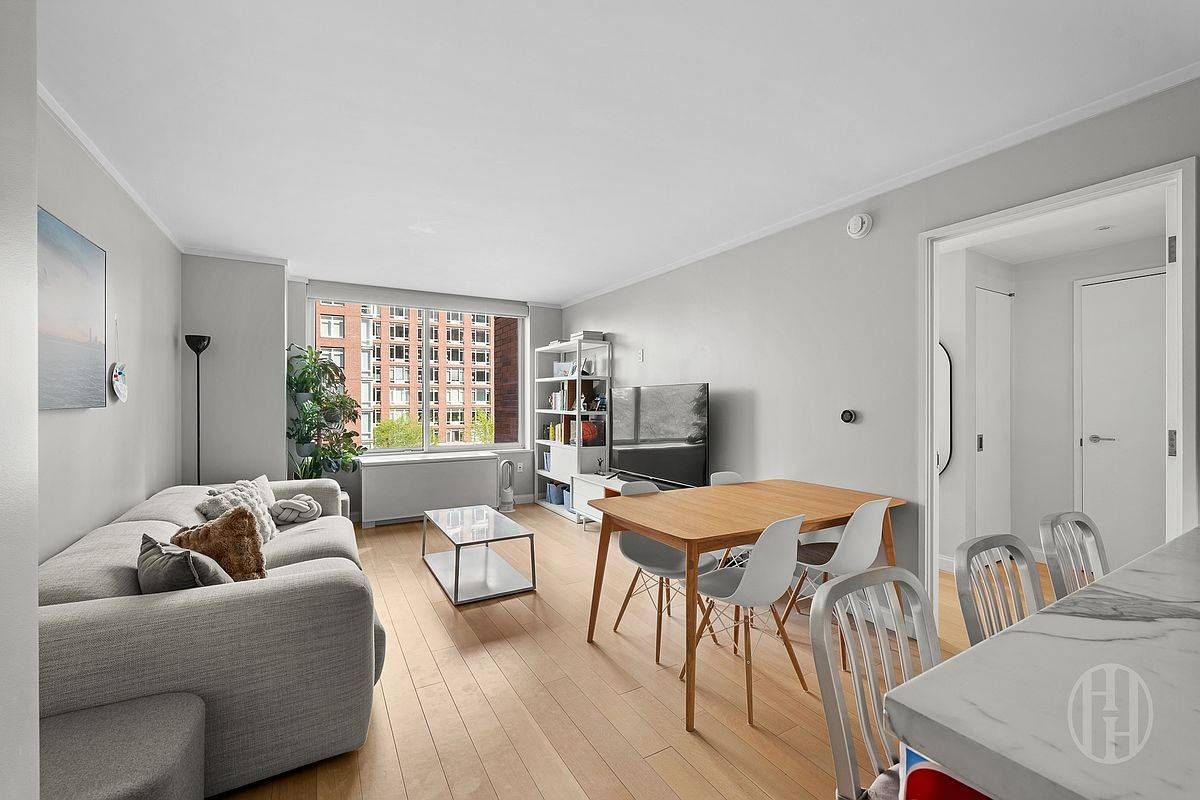 Real estate property located at 212 Warren #5N, New York, Battery Park City, New York City, NY