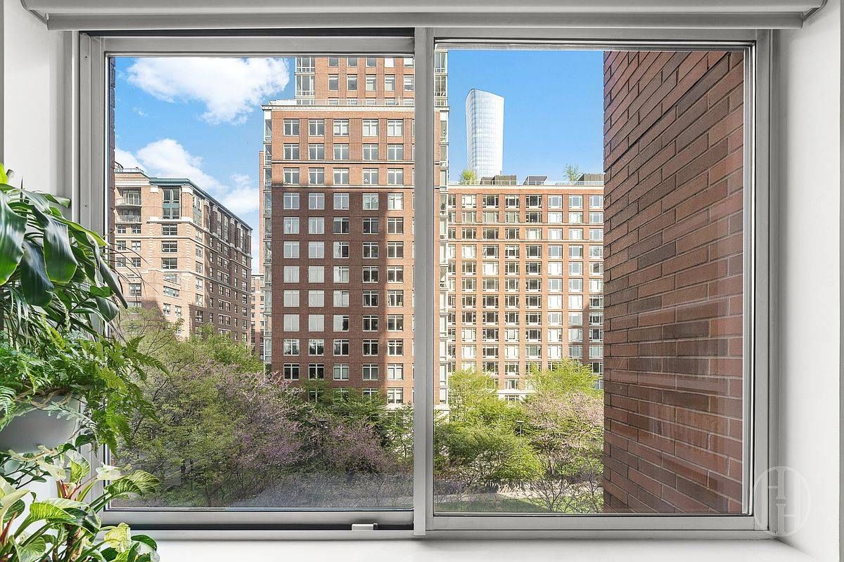 Real estate property located at 212 Warren #5N, New York, Battery Park City, New York City, NY