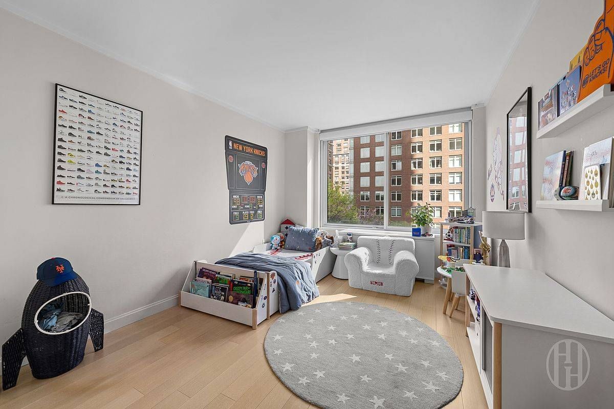 Real estate property located at 212 Warren #5N, New York, Battery Park City, New York City, NY