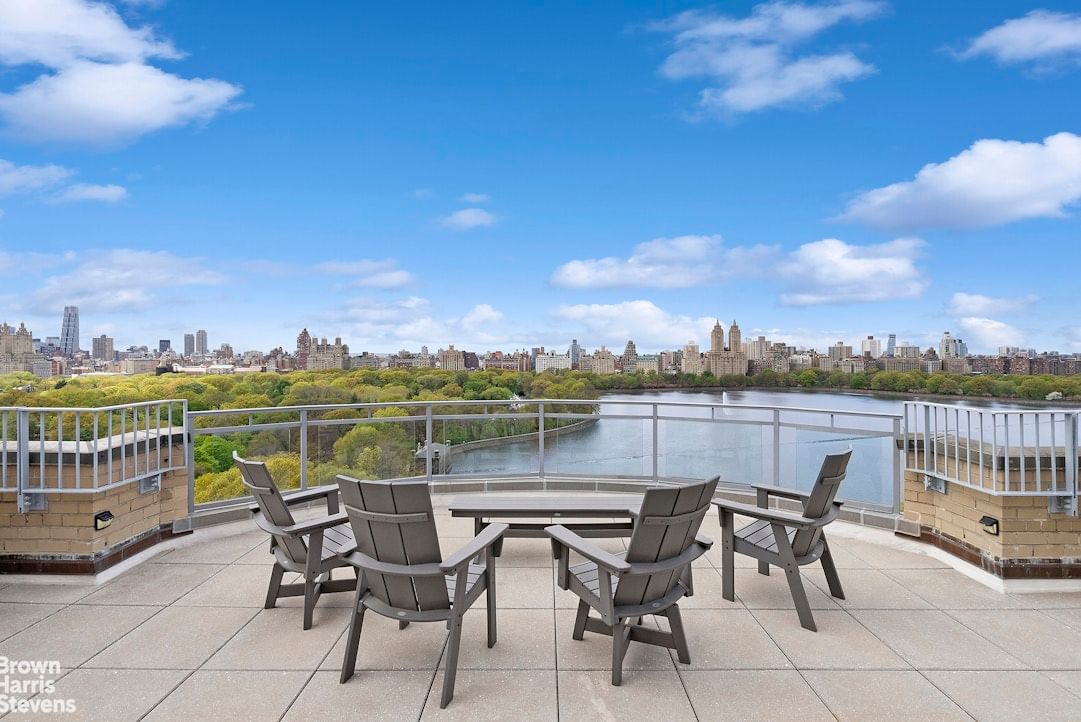 Real estate property located at 1050 5TH #7C, New York, Carnegie Hill, New York City, NY