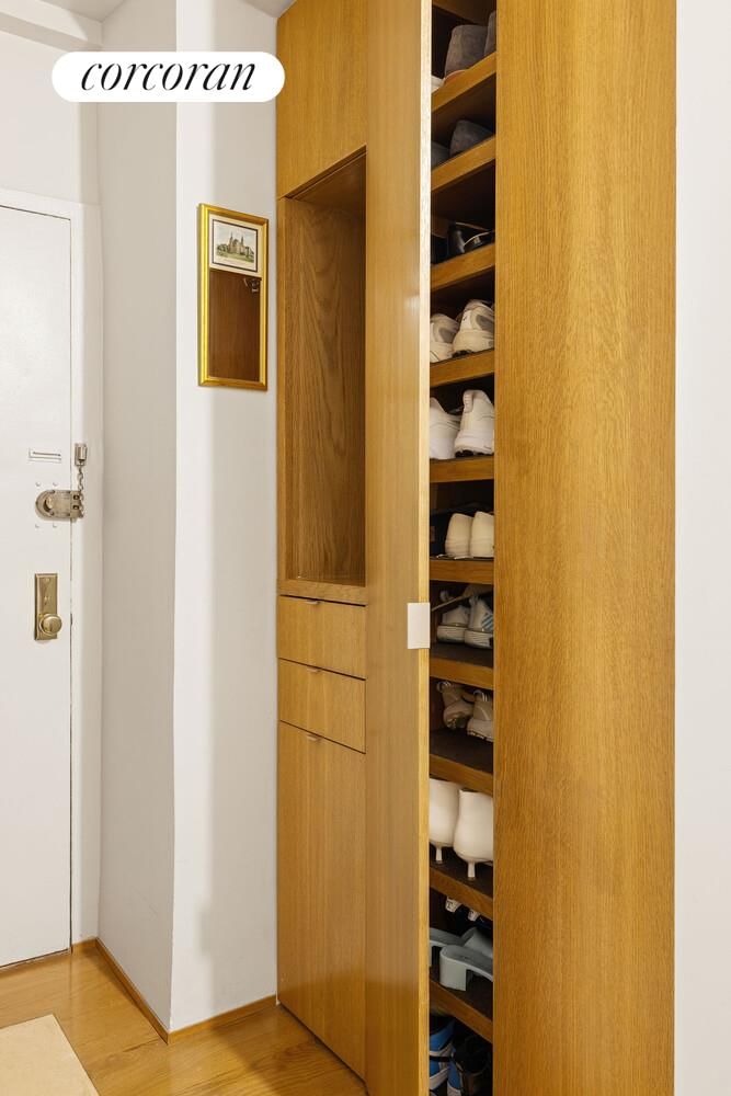 Real estate property located at 2 KING #7E, New York, Soho, New York City, NY