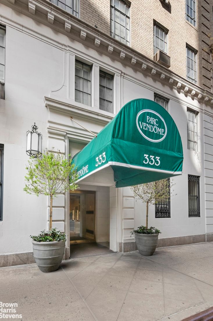 Real estate property located at 333 56TH #6M, New York, Hell's Kitchen, New York City, NY