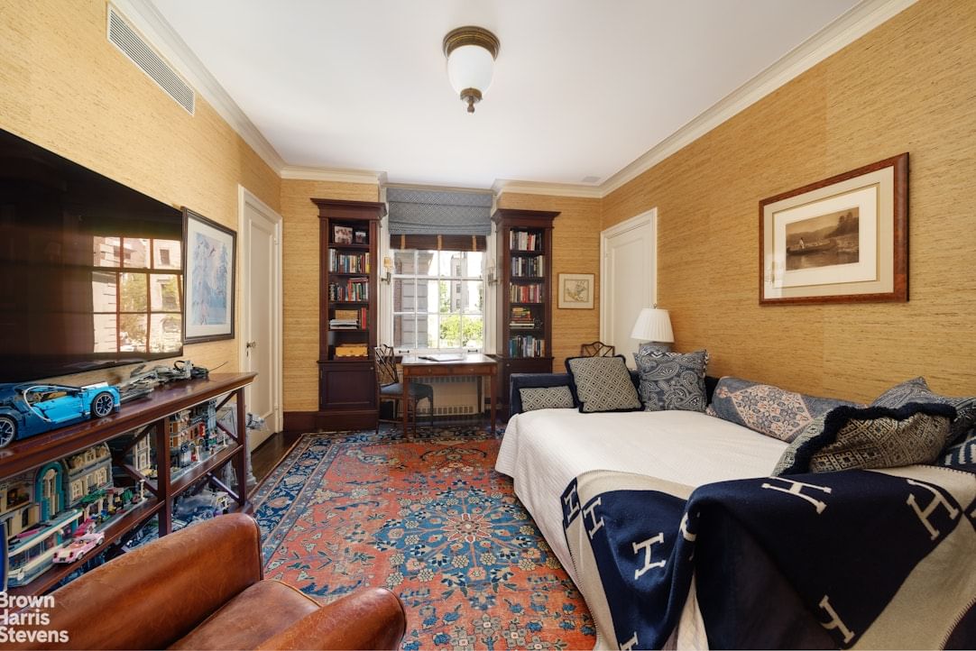 Real estate property located at 655 PARK #2D, New York, Lenox Hill, New York City, NY