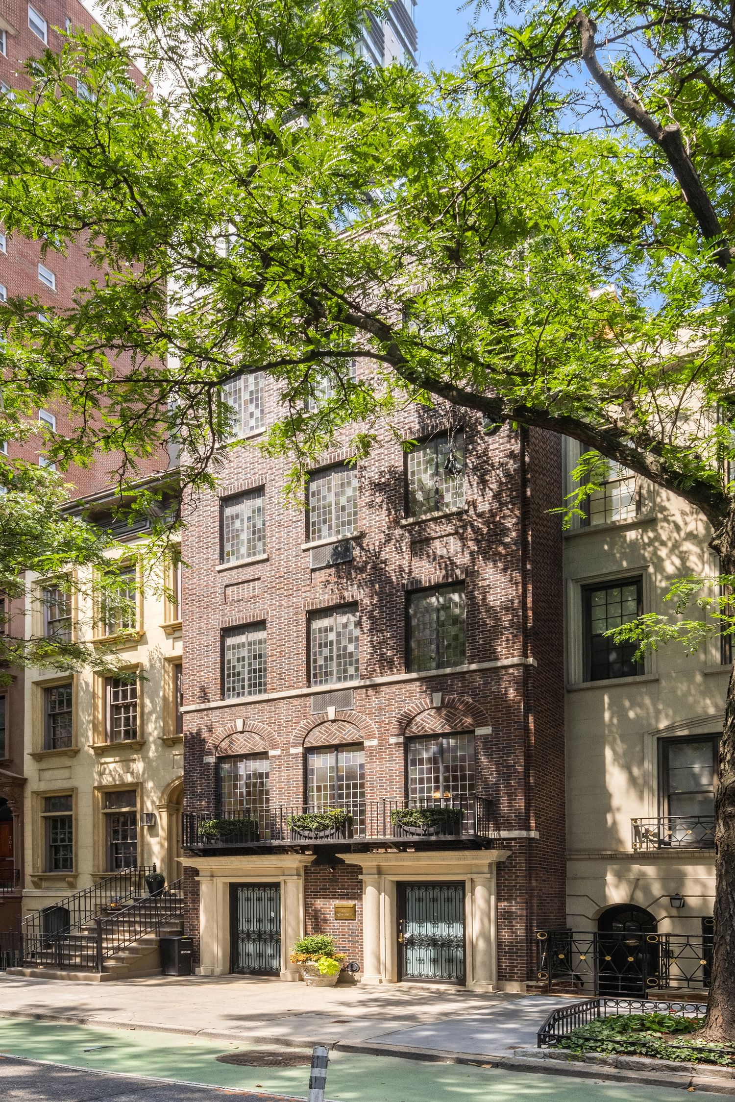 Real estate property located at 211 62ND, NewYork, Lenox Hill, New York City, NY