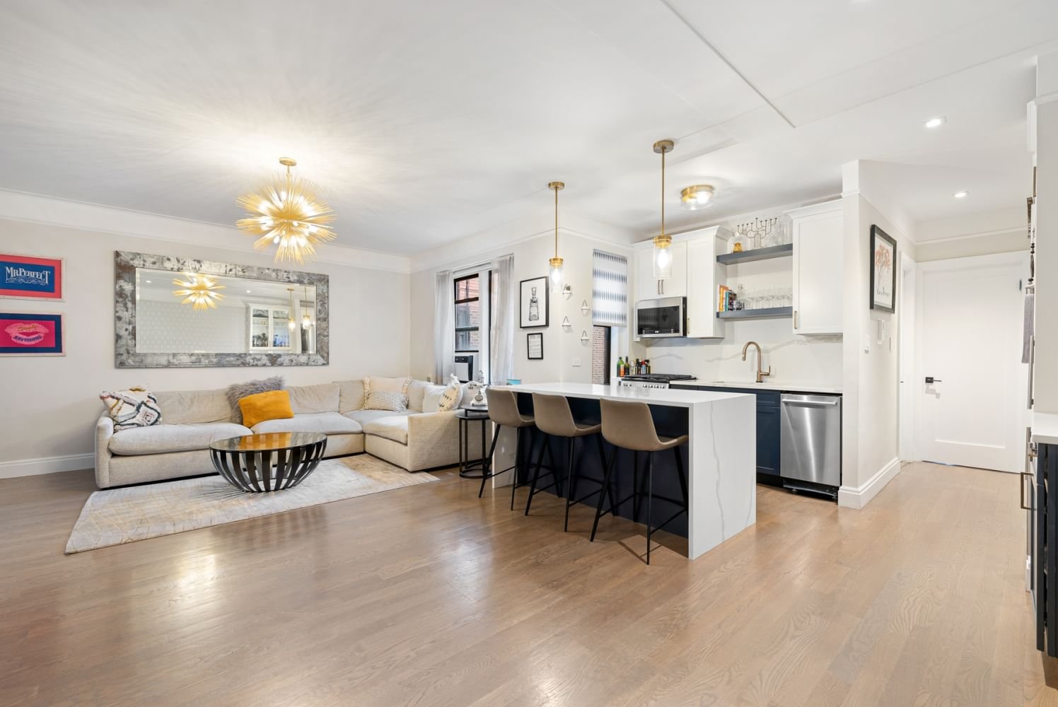 Real estate property located at 402 74TH #6D, NewYork, Lenox Hill, New York City, NY