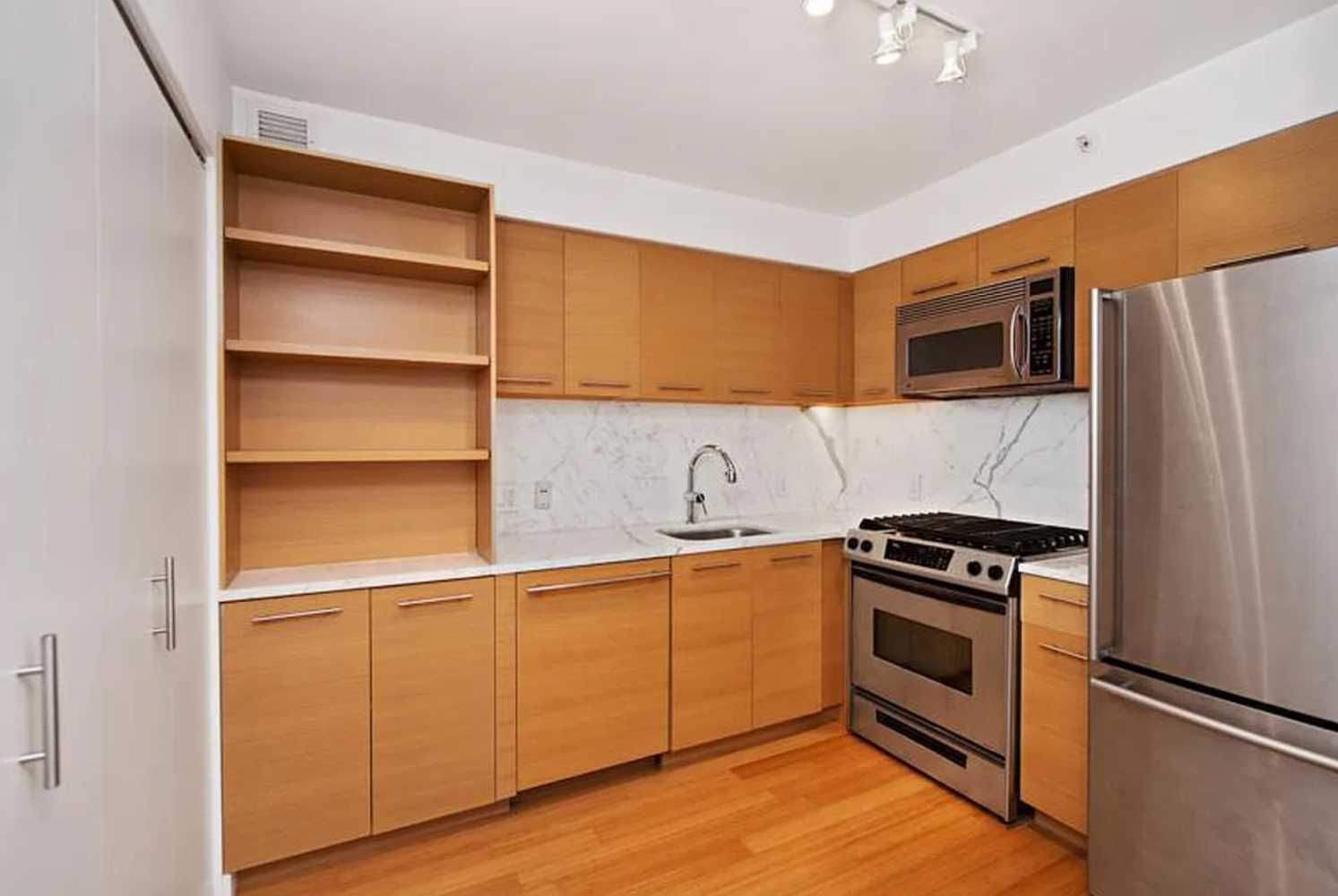 Real estate property located at 100 39TH #42E, NewYork, Midtown, New York City, NY