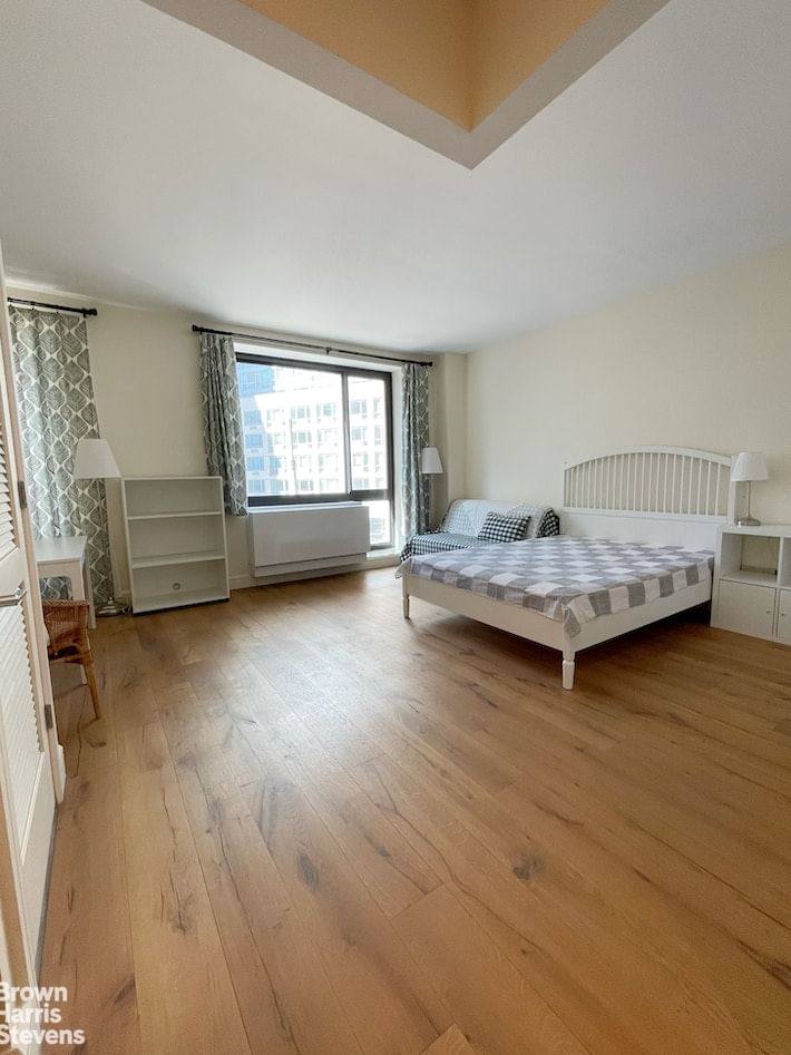 Real estate property located at 25-21 43rd #303, Queens, New York City, NY