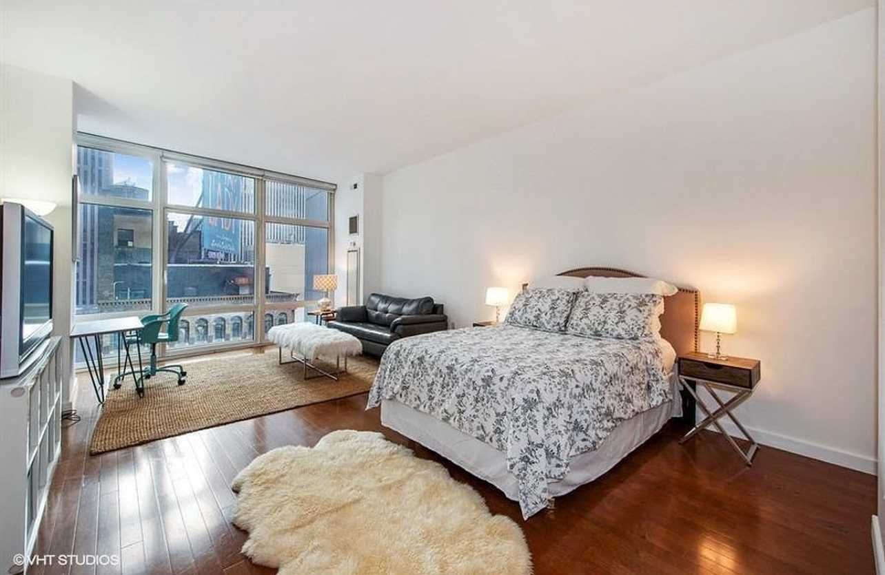 Real estate property located at 1600 BROADWAY #12F, NewYork, Midtown, New York City, NY