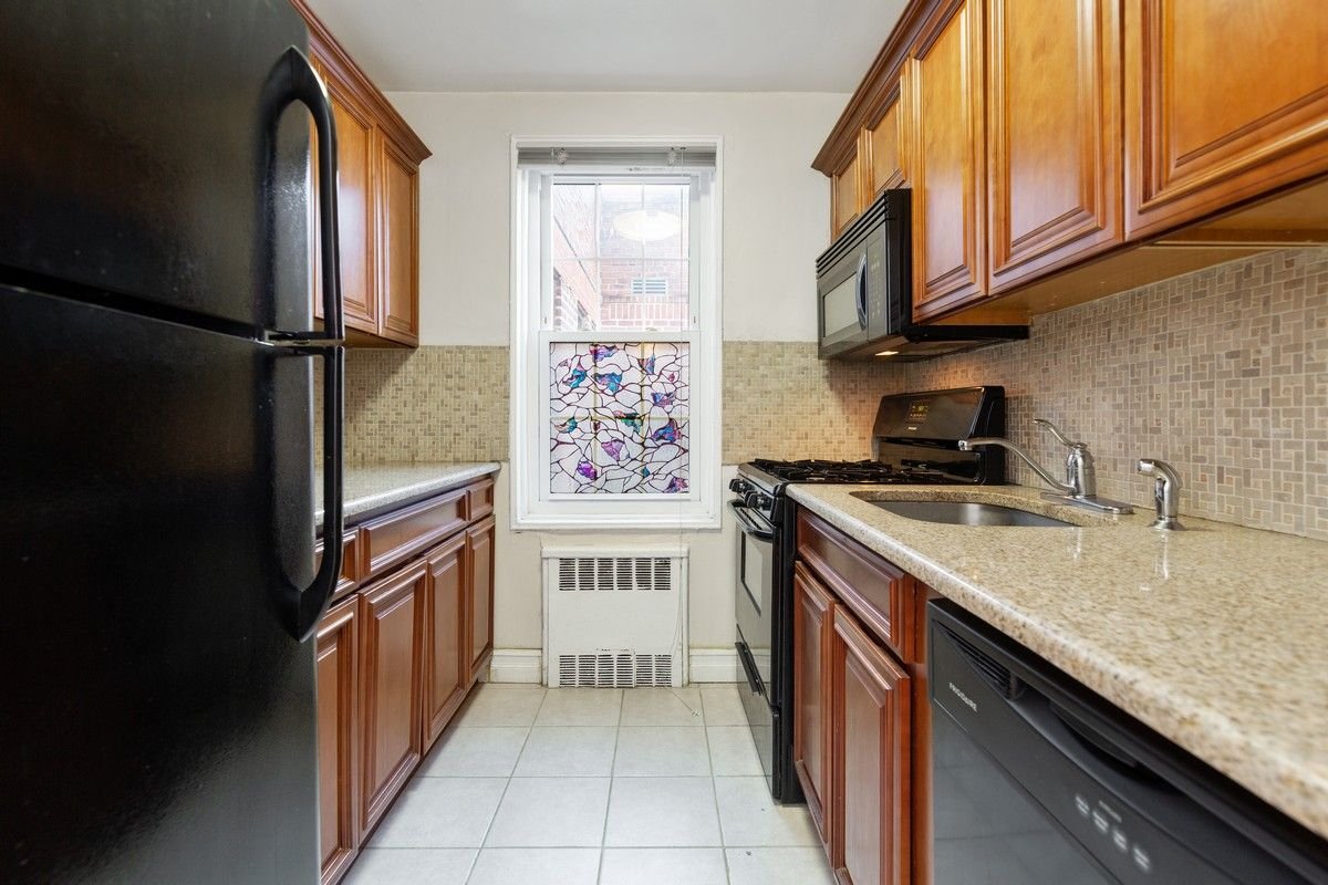 Real estate property located at 140-18 Burden #605, Queens, New York City, NY