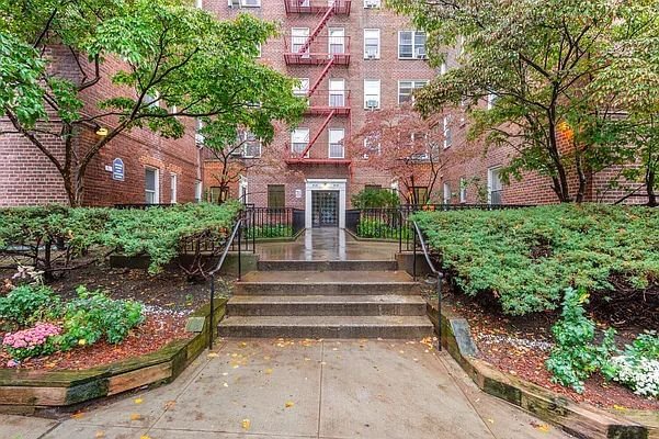 Real estate property located at 39-30 52ND #4B, Queens, New York City, NY