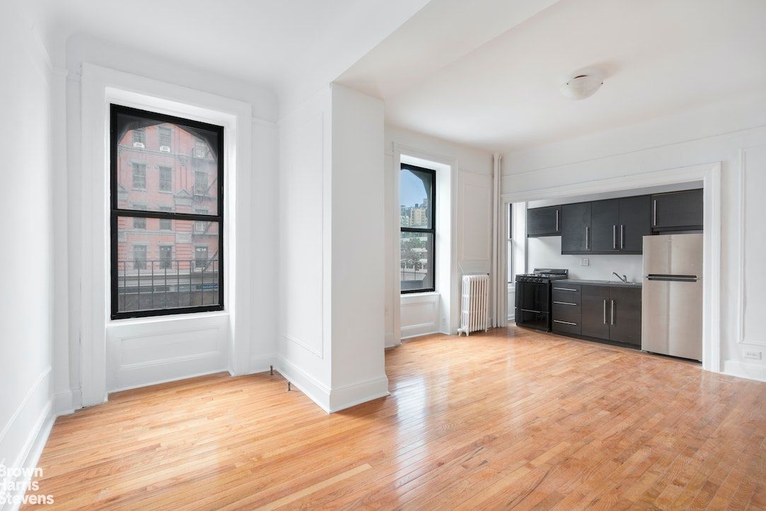 Real estate property located at 60 76th #2B, New York, New York City, NY