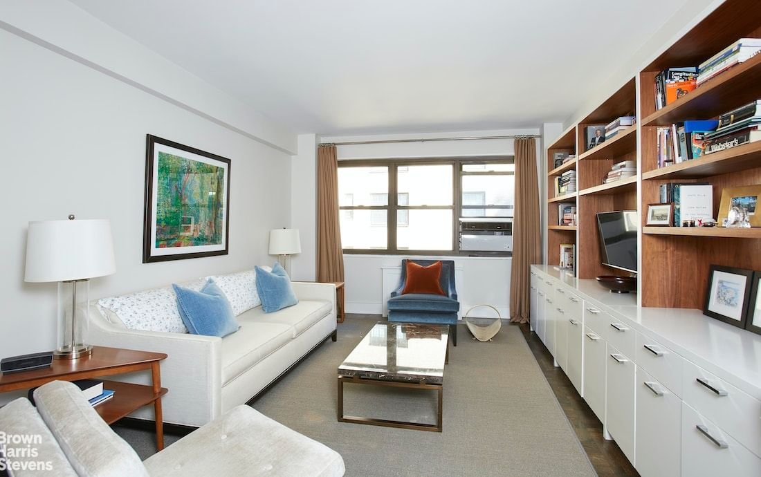 Real estate property located at 11 87TH #8A, NewYork, Carnegie Hill, New York City, NY