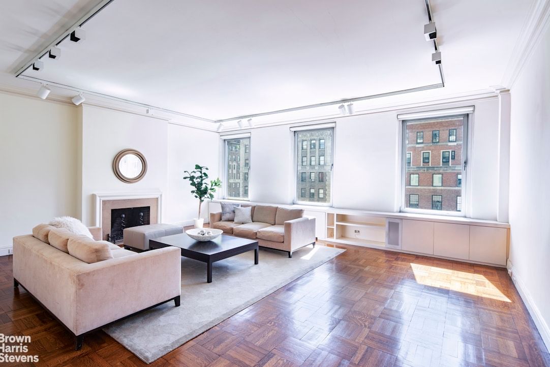 Real estate property located at 1000 PARK #10A, NewYork, UES, New York City, NY