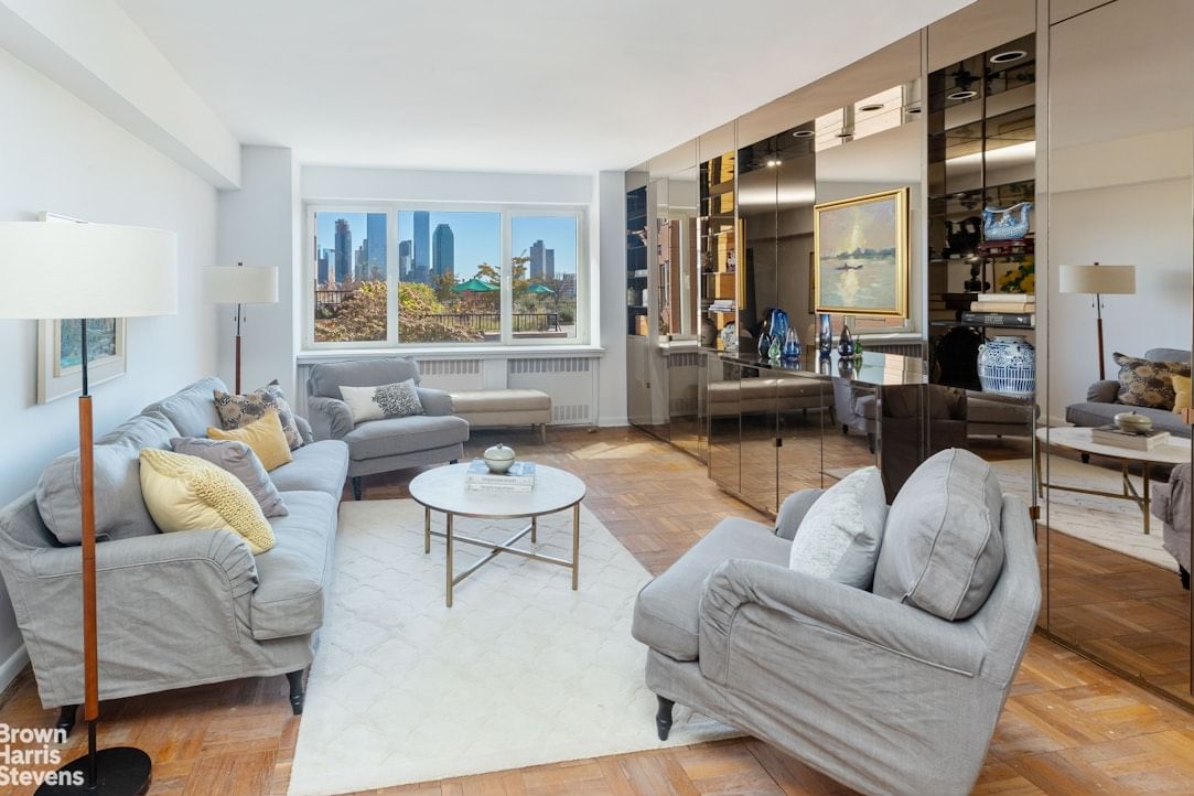 Real estate property located at 25 SUTTON #2J, NewYork, Sutton Place, New York City, NY