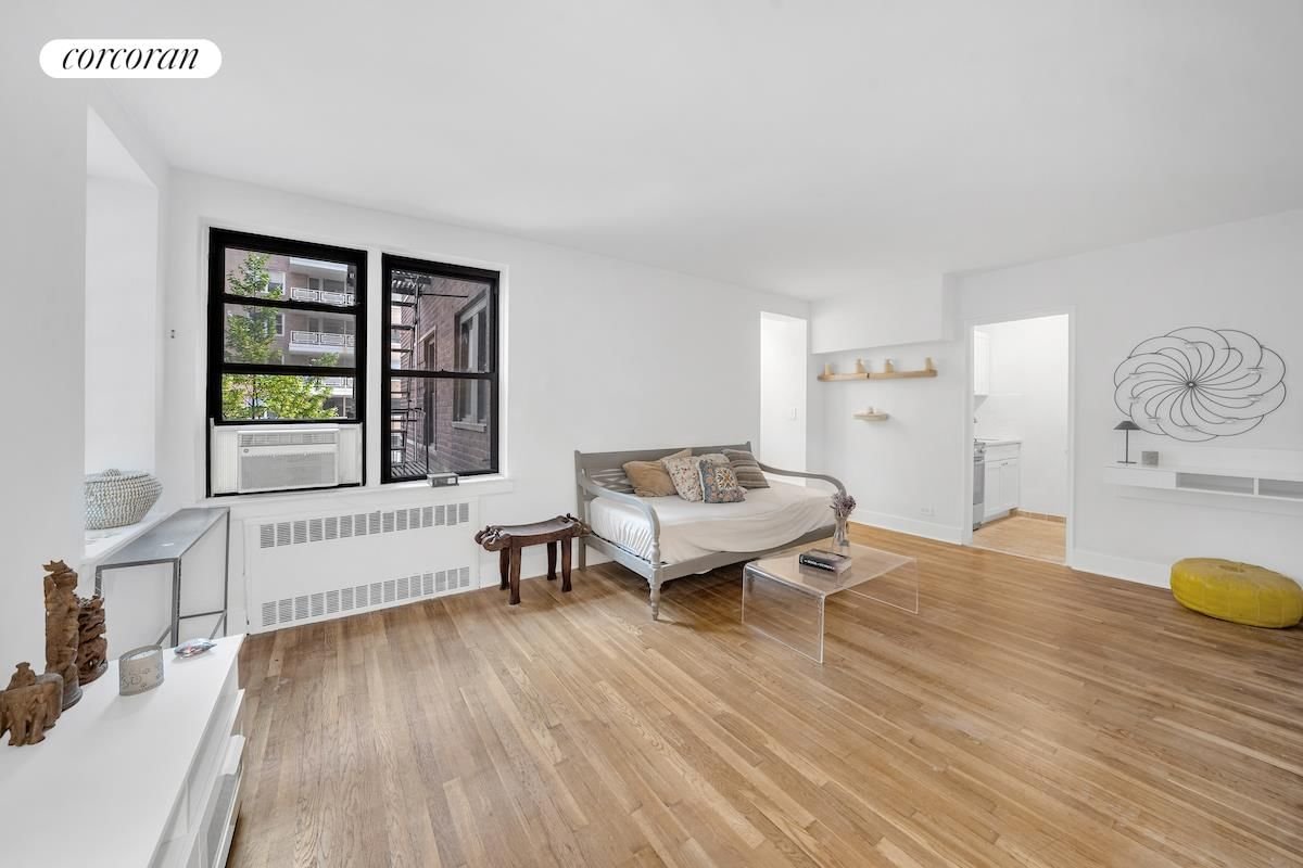 Real estate property located at 54 8TH #3L, NewYork, Greenwich Village, New York City, NY