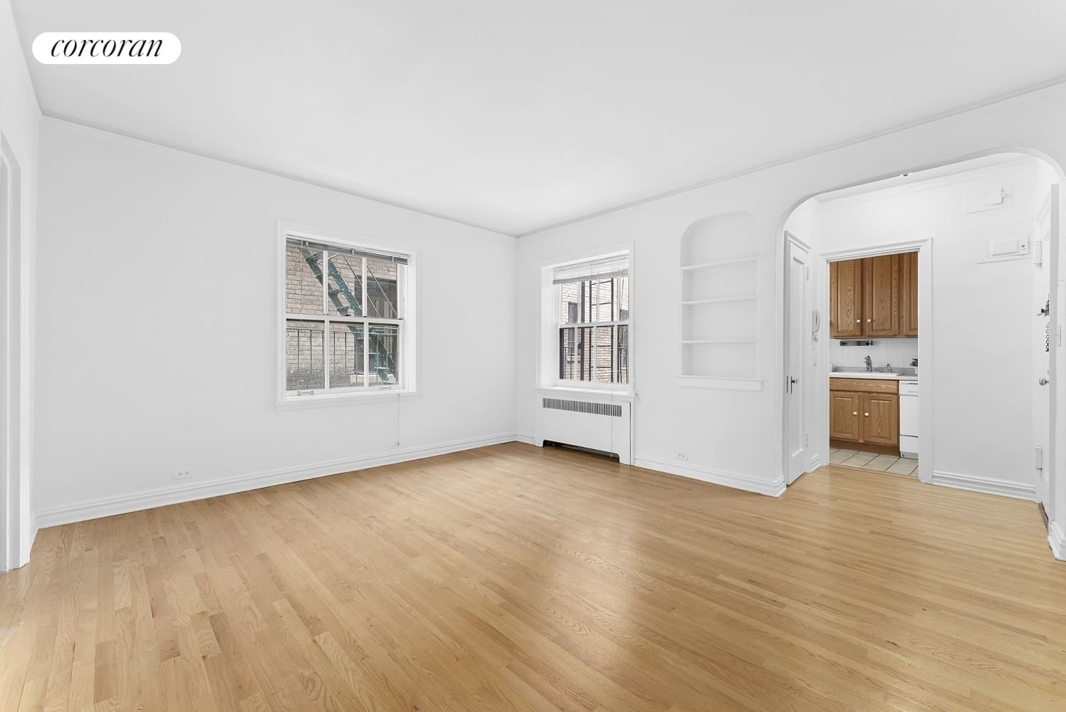 Real estate property located at 2 GROVE #2B, NewYork, West Village, New York City, NY
