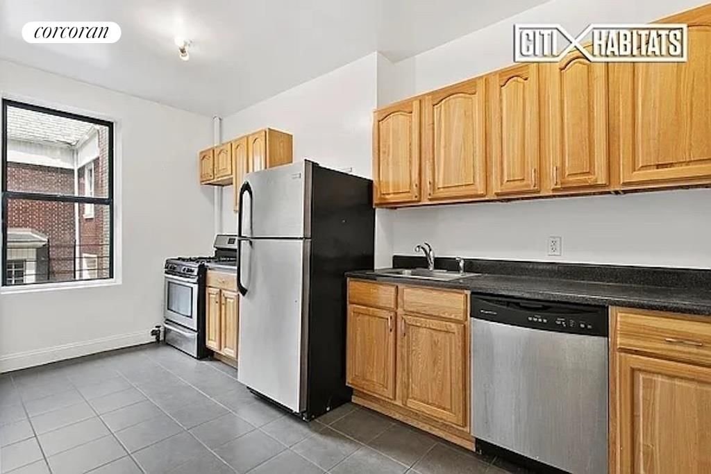 Real estate property located at 420 Clinton #4H, Kings, New York City, NY