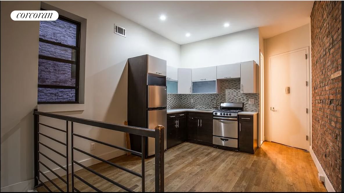 Real estate property located at 30 Claver #1R, Kings, New York City, NY