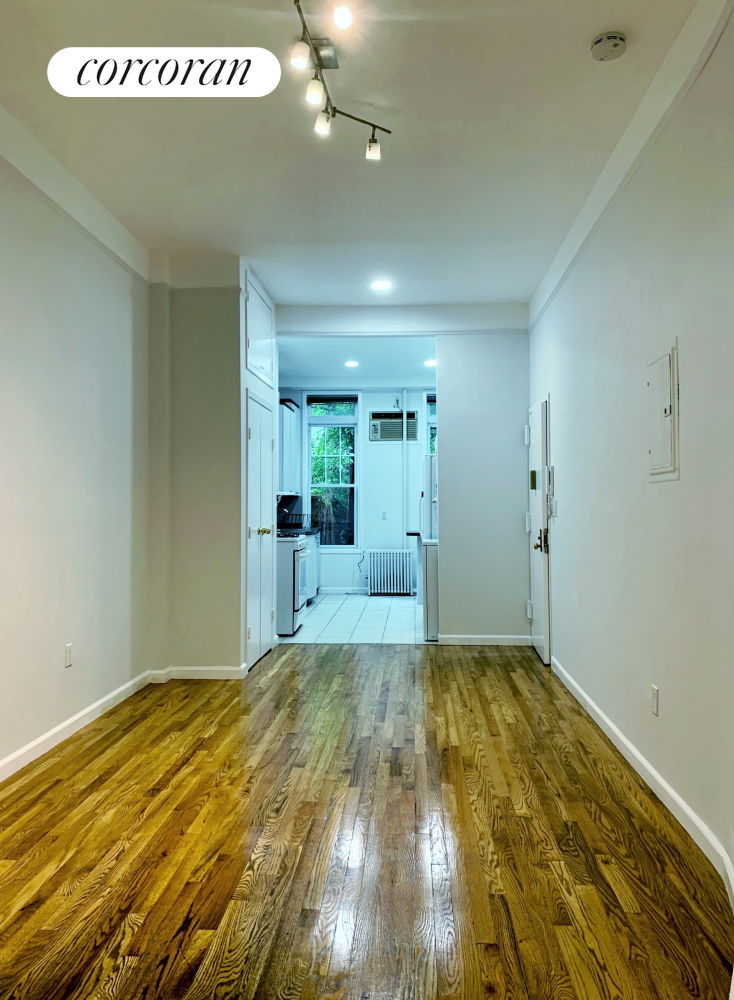 Real estate property located at 112 BEDFORD #1L, Kings, New York City, NY