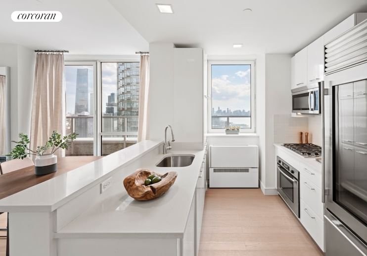 Real estate property located at 635 42ND #40F, NewYork, Hells Kitchen, New York City, NY