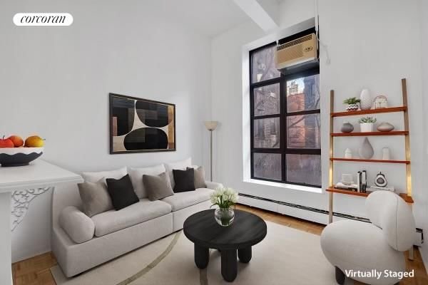 Real estate property located at 350 62ND #2G, NewYork, Lenox Hill, New York City, NY
