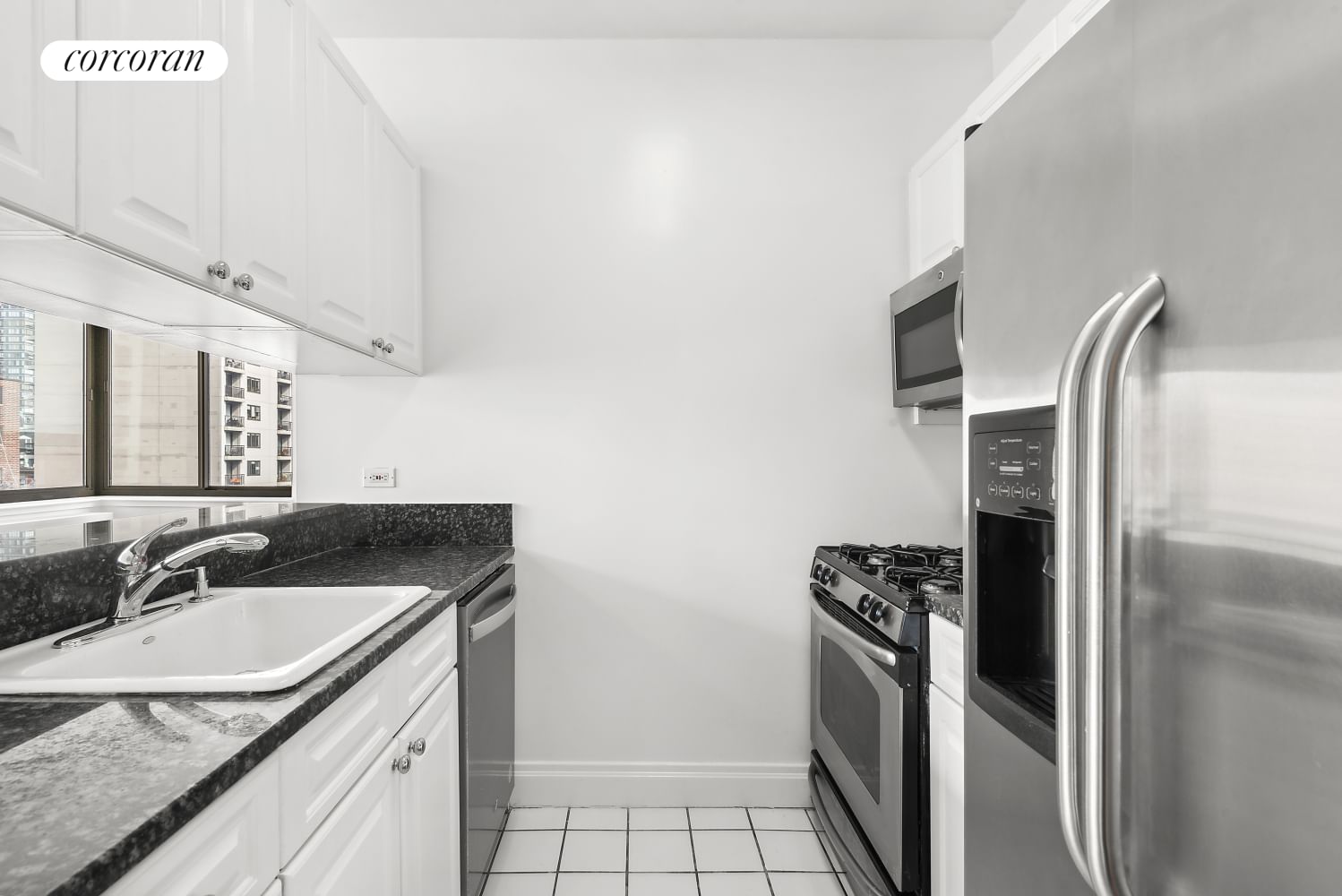 Real estate property located at 400 90TH #8D, Newyork, Yorkville, New York City, NY