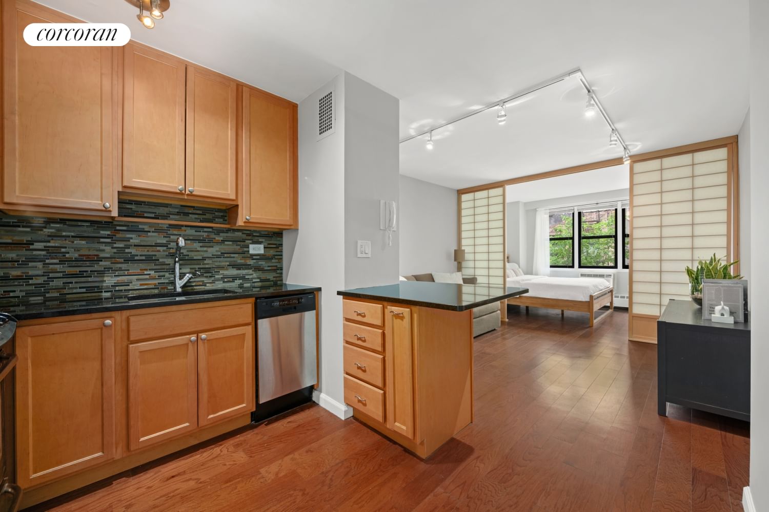 Real estate property located at 145 15TH #6J, NewYork, Gramercy Park, New York City, NY