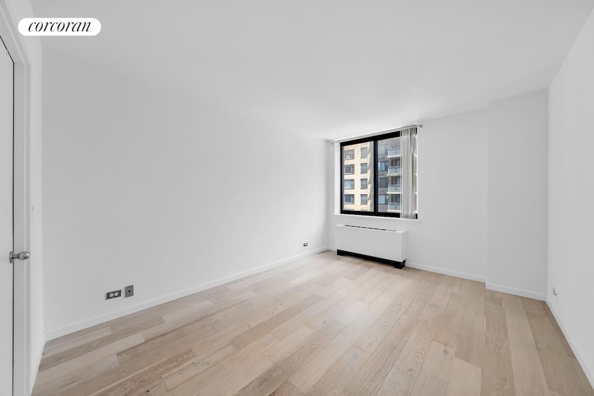 Real estate property located at 250 40TH #12E, Newyork, Murray Hill, New York City, NY