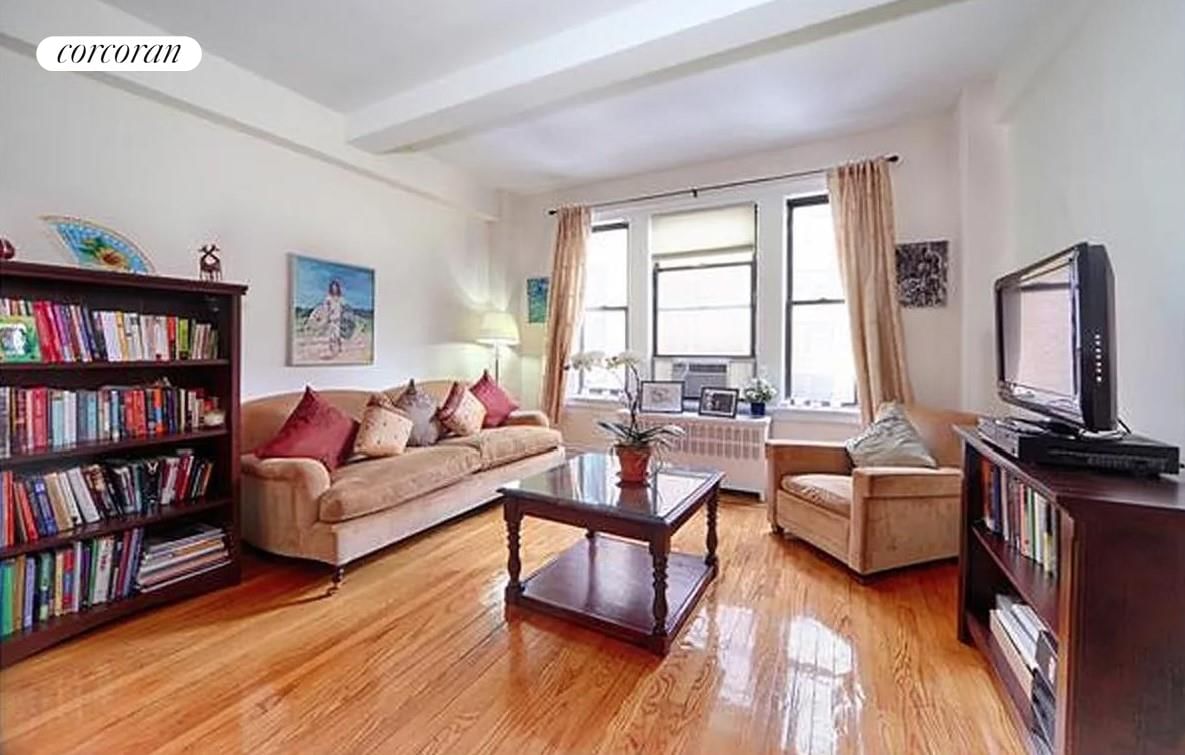 Real estate property located at 40 72ND #104, NewYork, Lincoln Square, New York City, NY