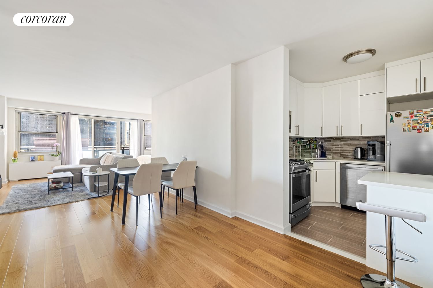 Real estate property located at 300 40TH #5F, NewYork, Murray Hill, New York City, NY