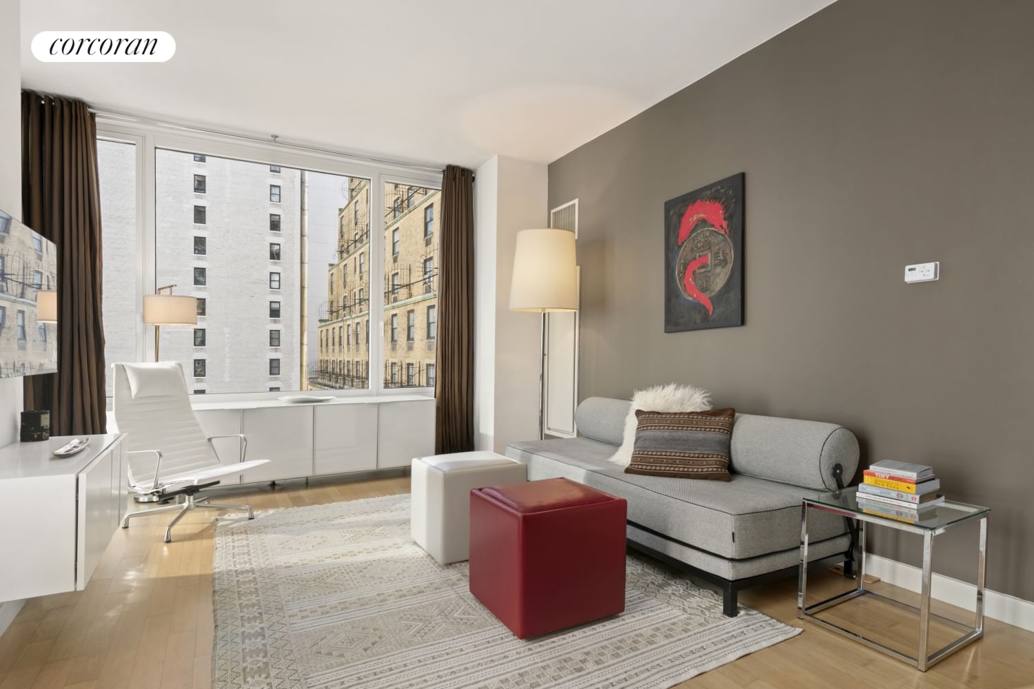 Real estate property located at 247 46TH #906, NewYork, Midtown, New York City, NY