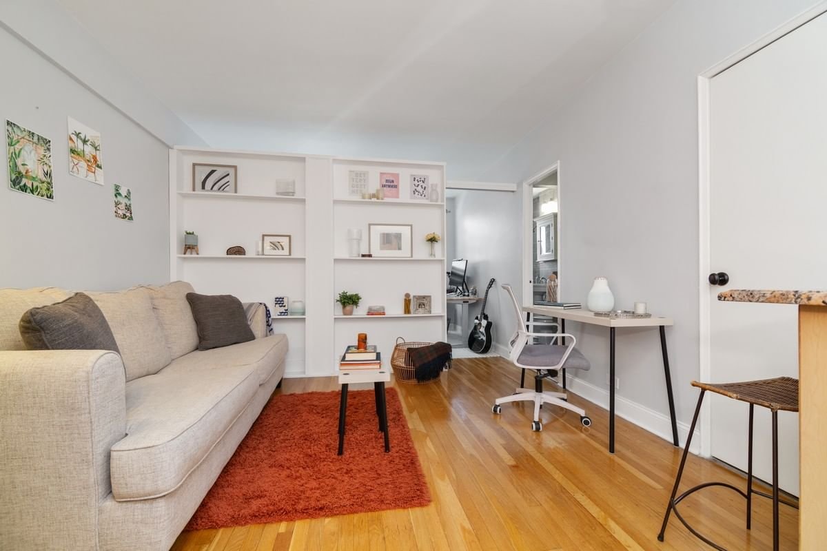 Real estate property located at 242 38TH #5F, NewYork, Murray Hill, New York City, NY
