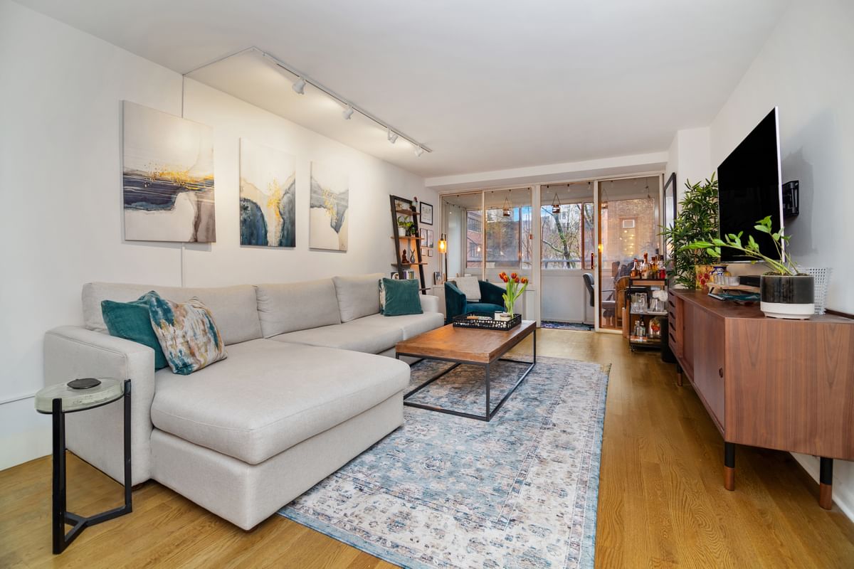 Real estate property located at 142 16TH #5H, NewYork, Gramercy Park, New York City, NY