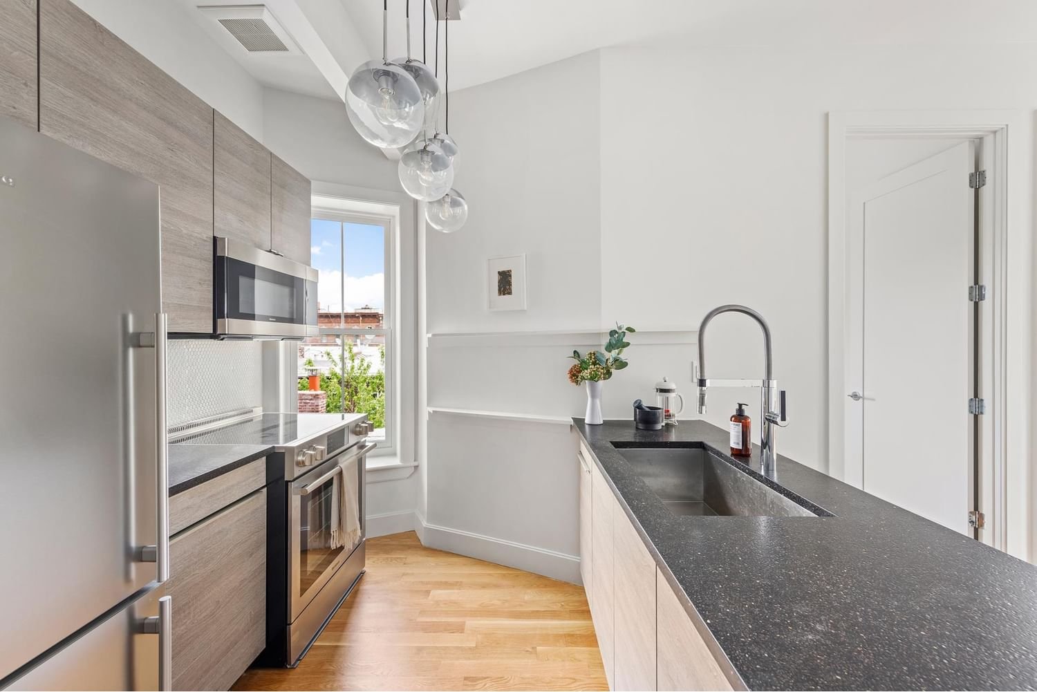 Real estate property located at 153 Chauncey #3D, Kings, New York City, NY
