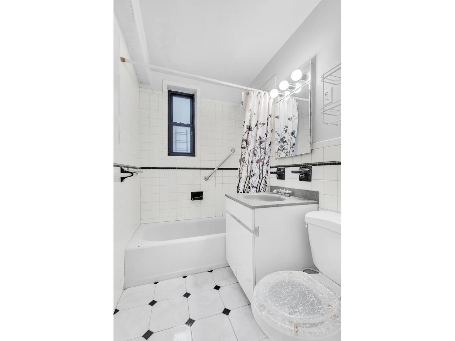 Real estate property located at 1855 12th #2P, Kings, New York City, NY