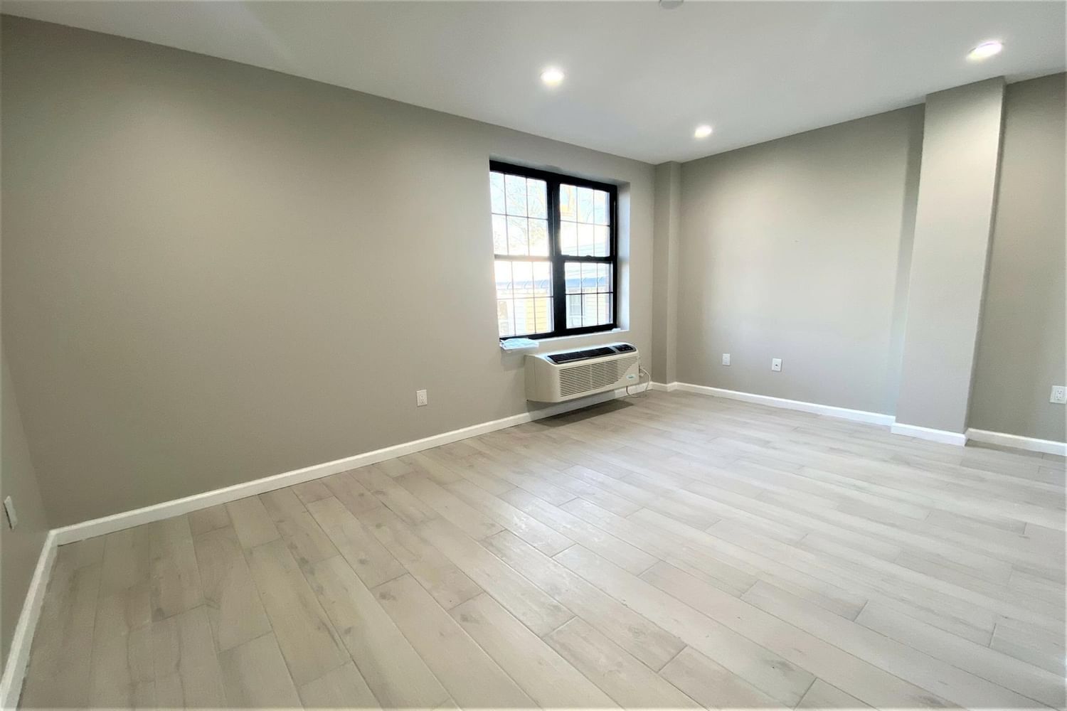 Real estate property located at 841 Morris Park #2B, Bronx, New York City, NY