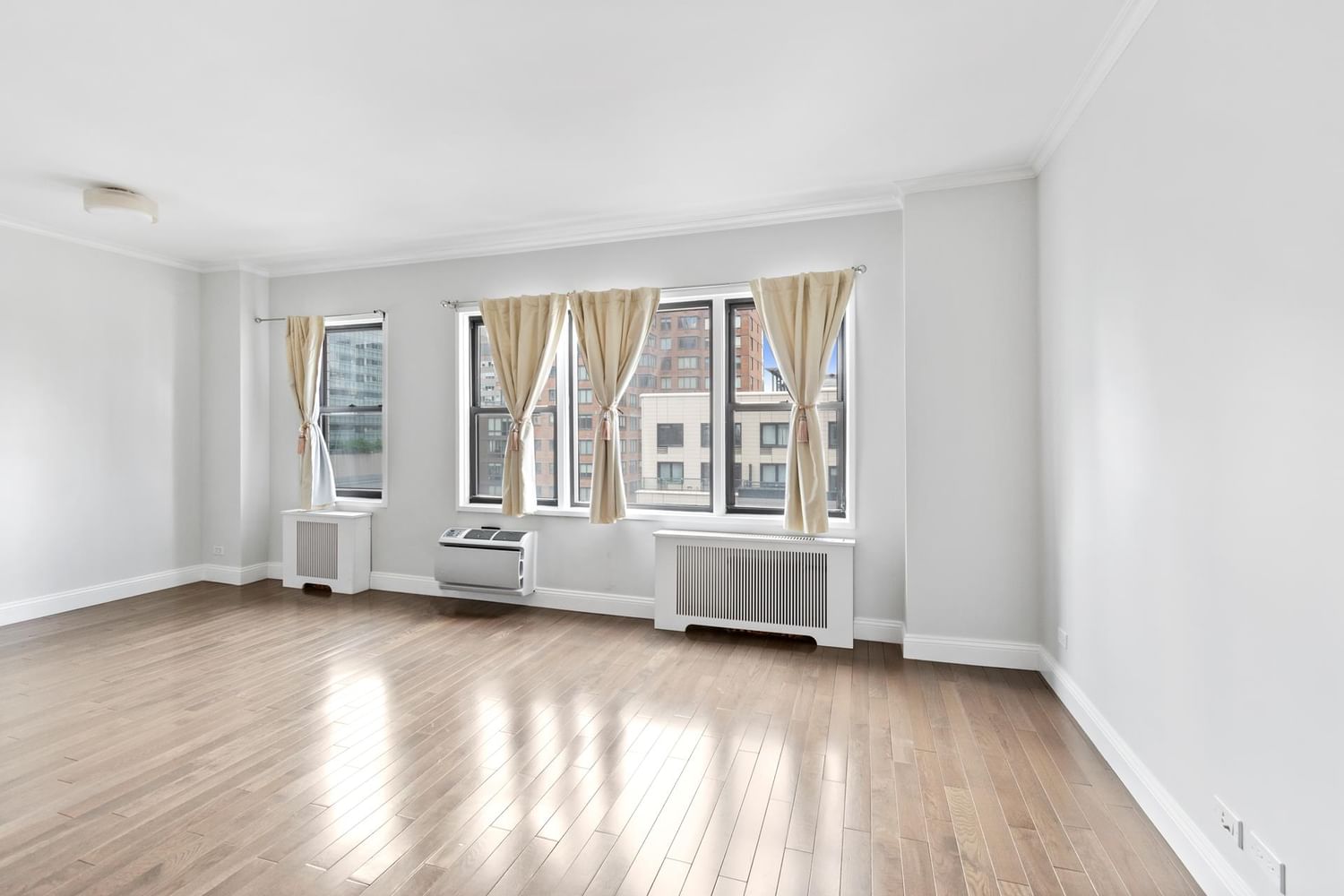 Real estate property located at 333 34th #17D, New York, New York City, NY