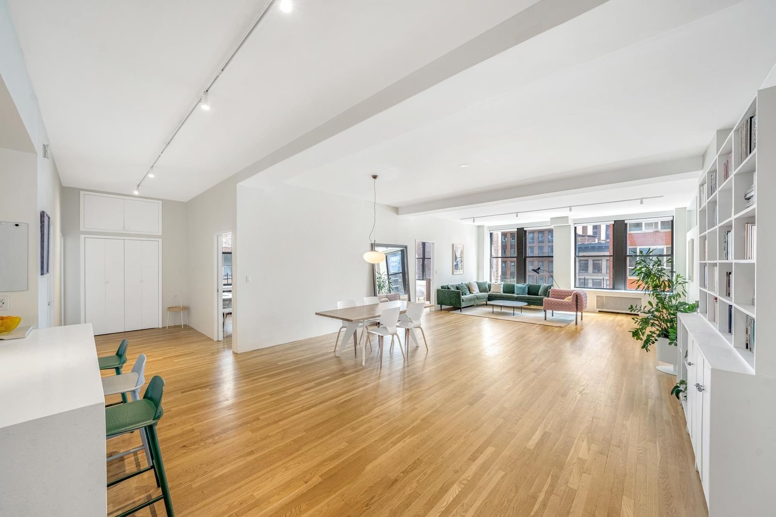 Real estate property located at 252 30TH #6B, NewYork, Chelsea, New York City, NY