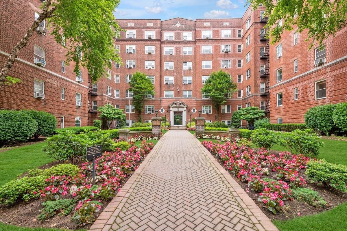 Real estate property located at 113-14 72ND #1K, Queens, Forest Hills, New York City, NY