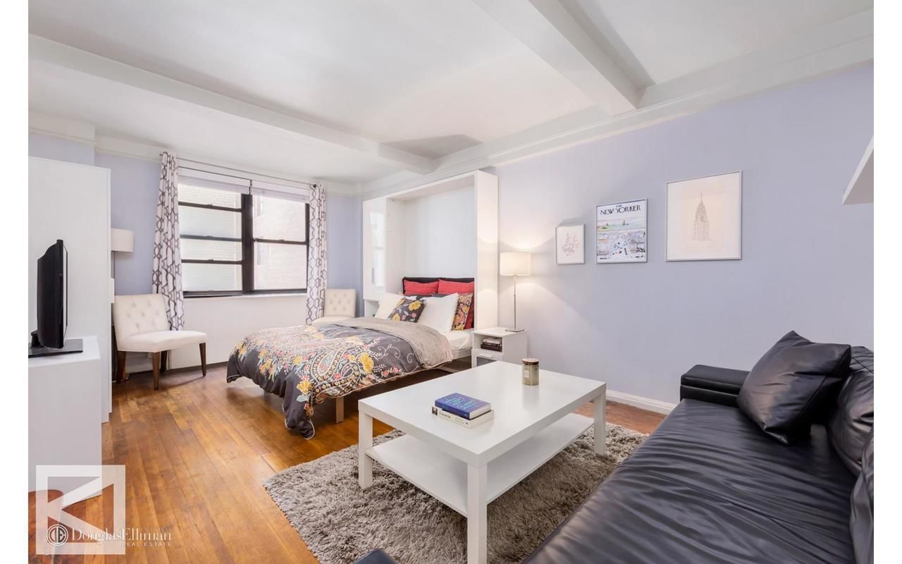 Real estate property located at 200 20TH #901, NewYork, Chelsea, New York City, NY