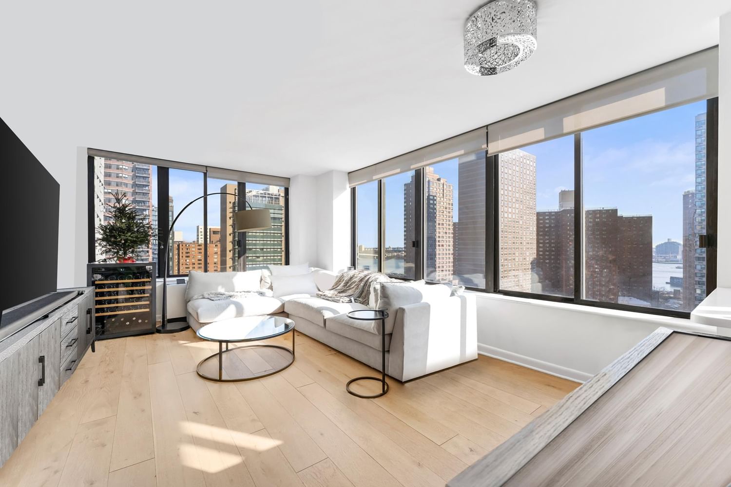 Real estate property located at 300 93RD #15E, NewYork, Yorkville, New York City, NY