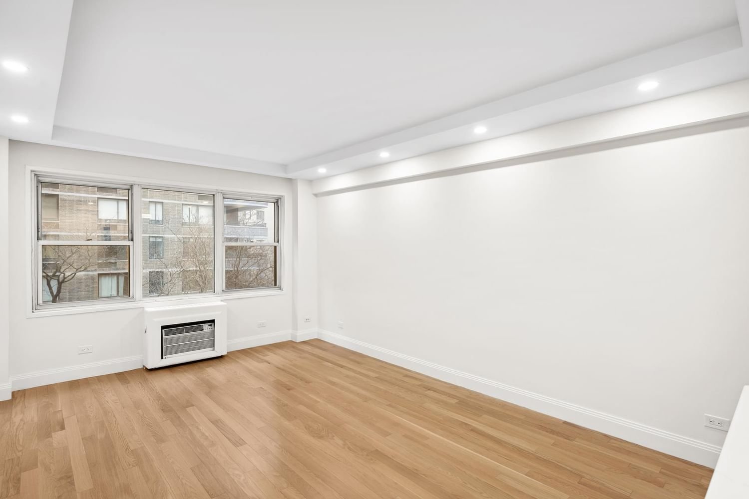 Real estate property located at 310 49TH #5E, NewYork, Turtle Bay, New York City, NY