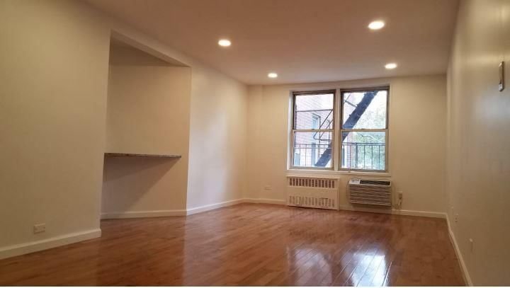 Real estate property located at 60-11 BROADWAY #3N, Queens, Woodside, New York City, NY