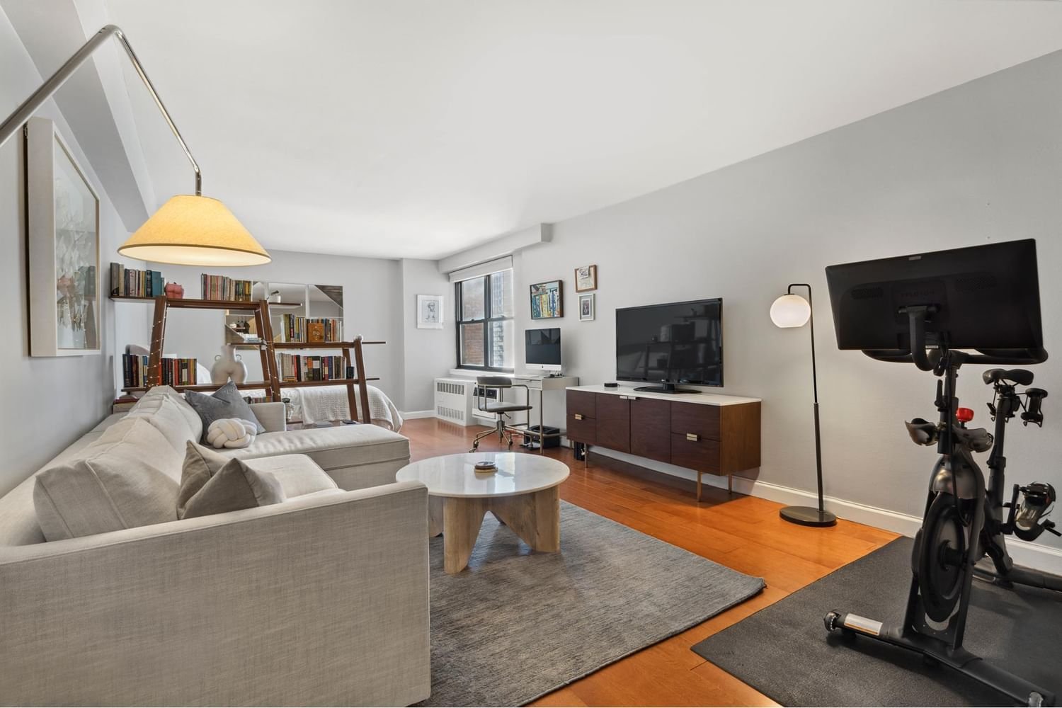 Real estate property located at 345 81ST #15G, NewYork, Yorkville, New York City, NY